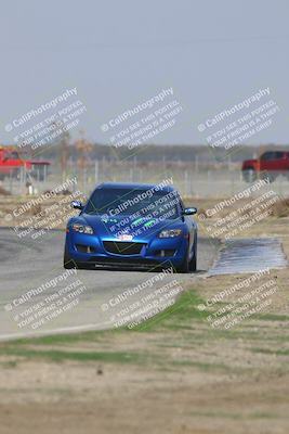 media/Oct-25-2025-CalClub SCCA (Sat) [[34c778dfbe]]/Group 2/Qualifying/
